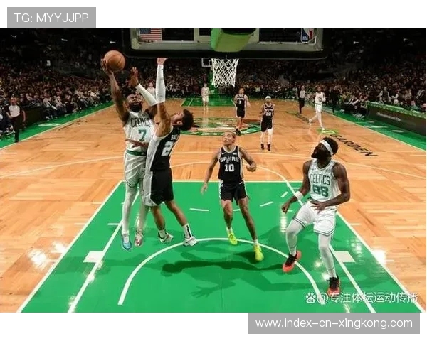 凯尔特人大胜替补现力：深度解析绿军的双核力量与板凳爆发